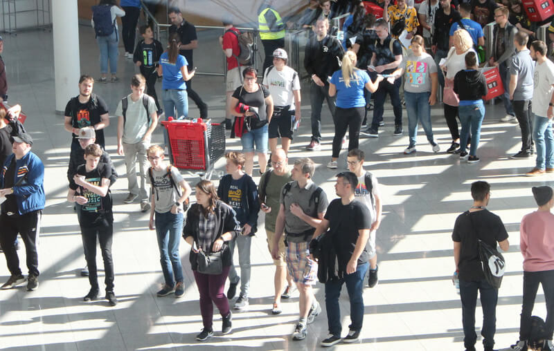 Students walking around the CTI job fair.